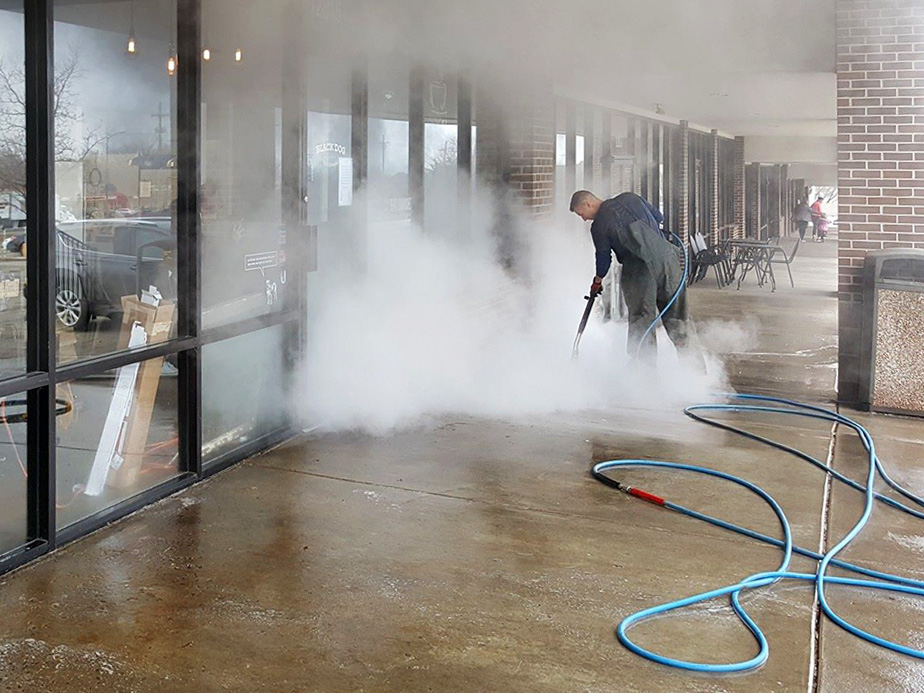 Commercial building, parking lots and dumpster corral power washing company in Gardner Kansas